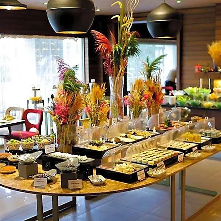 Divan Hotel