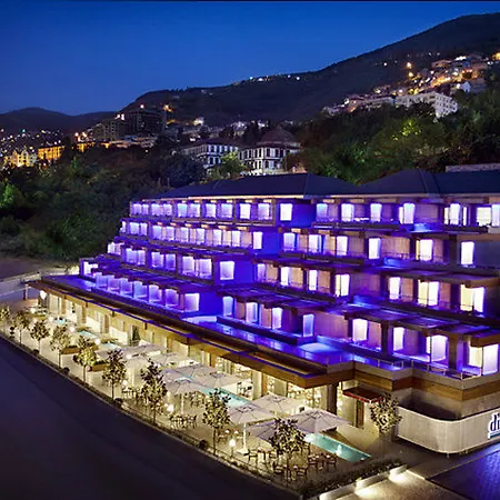 Hotel Divan 4*